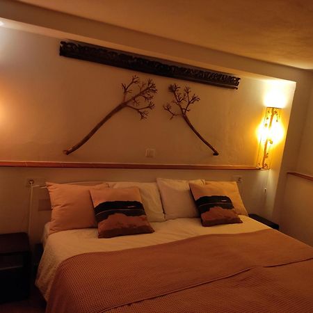 One Life Malaga Retreat Hotel Periana Room photo
