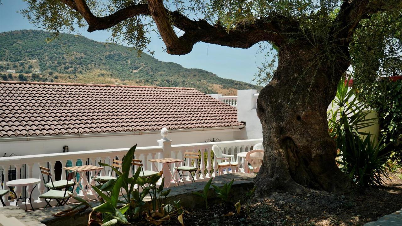 One Life Malaga Retreat Hotel Periana Exterior photo